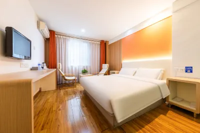 Yijia Hotel Hotel di 