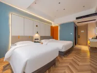 HAI TIAN HOTEL Hotels near Tangwu Yuanling Chen Yingfu Tomb