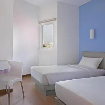 Amaris Hotel Juanda Jakarta   Отели рядом с достопримечательностью «Собор Джакарты»