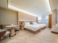 Starway Hotel (Xi'an Taibainan Road Subway Station) Hotels in Xi'an