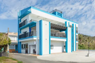 xiaosanchill Hotels in Xiaoliuqiu
