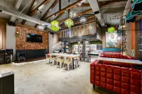 Lanyu Juncheng Chain Hotel (Anyang Character Museum Branch)