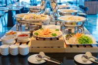 Central Plaza Hotel - My Tho - servizio colazione