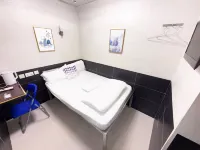 Apple Hostel