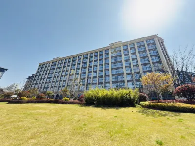 九月公寓（蝴蝶廣場店） 鄰近樂清體育中心-興樂游泳館的酒店