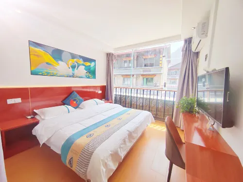 Dandelion Theme Hotel - بار