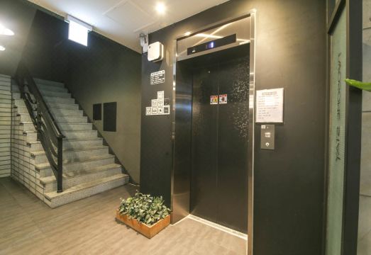 전주 호텔 투썸스테이 중화산점