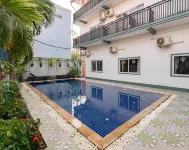 Koung Hua Hotel & Massage