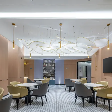 Manbu Shiguang Hotel (East Station Wuyi Plaza)
