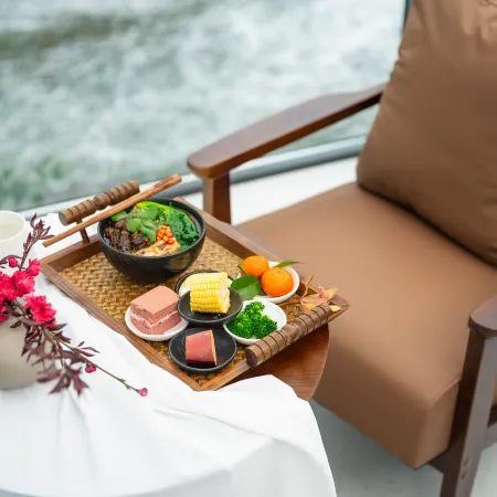 Hidden Cloud Villa · Qingcheng Cliff Hot Spring Resort (Dujiangyan Scenic Spot)