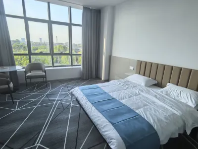 Gujing Gongjiu Gold Award Special Melody Theme Apartment Hotel