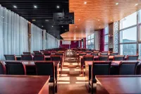Saihanba Jinding Holiday Hotel