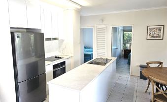 Mango Tree Holiday Apartments