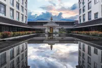 LinZhi Joy Crown Resort hotel Hotels in 