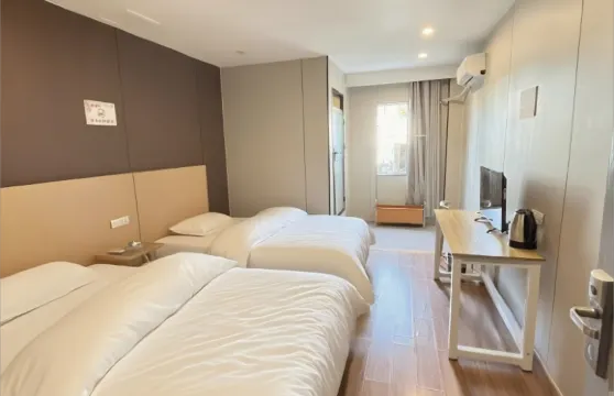 一帆快捷酒店（東明汽車站店）