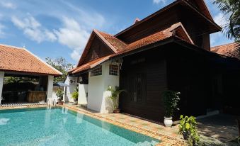 Platinum Haven Hostel