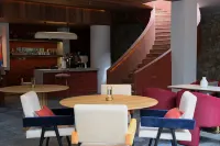 Jiuzhaigou Yunjing Courtyard-Style Hotel - Quầy bar