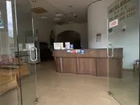 OYO 90896 Gold Hill Hotel Hotels in Pedah