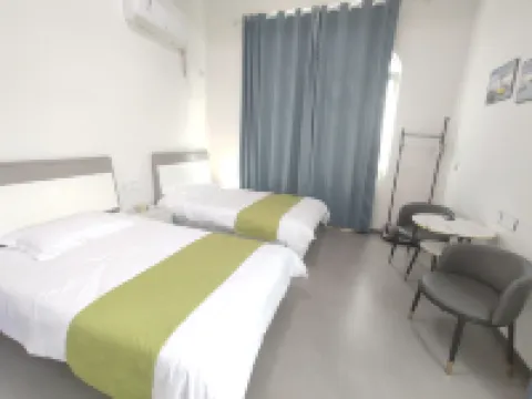 Hejia Xiaoyuan Chinese Inn