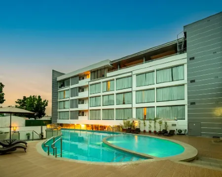 The Isabelle Hotel Hoteles en Naga