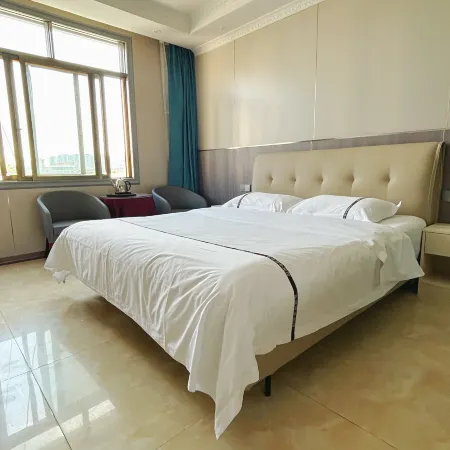 Yiyiyuan Business Hotel