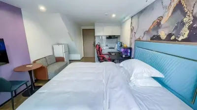 Night Owl E-sports Homestay (Sihui Yubocheng)