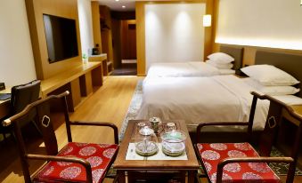 Nangqian Jade Everest Hotel