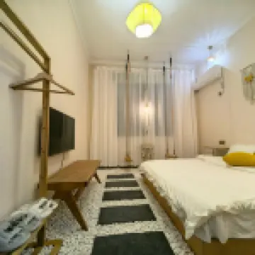 Qiyue Xiaozhu Homestay (Dongting Flower Sea Branch)