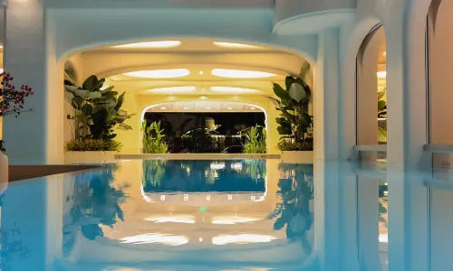 Saipan Hotel(Gaozhuang Xishuangjing Xingguang Night Market)