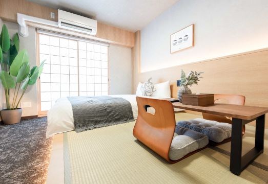 b&Namba4 호텔 외관