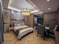 Qifeng Guli Light Luxury Homestay (Kaifeng Qingming Shanghe Garden Gulou Square Branch)