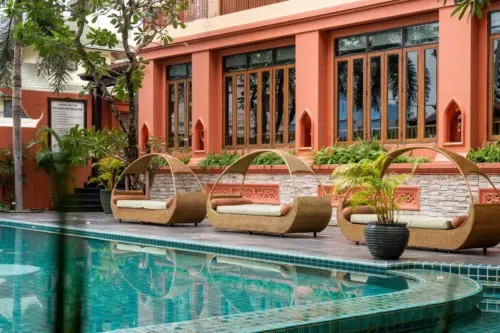 Sunday Chateau En Ville - Pattaya Hotels in Pattaya