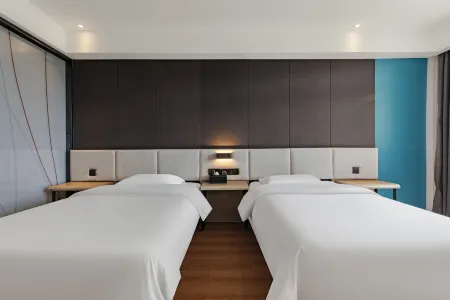 Manting Hotel (Nanchang Shuanggang Subway Station University of Finance and Economics)