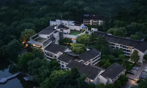 West Lake Vishwa Resort