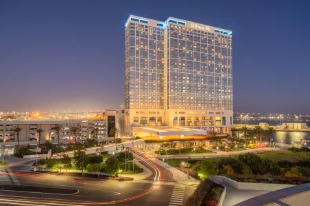 Hilton San Diego Bayfront Отели рядом с достопримечательностью «REV»