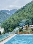 Hailuogou Yunman Warm Resort Hotel - โรแมนติก