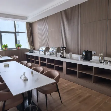 Hillman Hotel