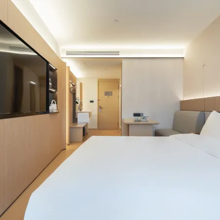 JI Hotel (Yuncheng Yanhu Tiaoshan Street)