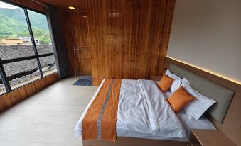 Tanying Yiju Homestay (Longtan Ancient Town)