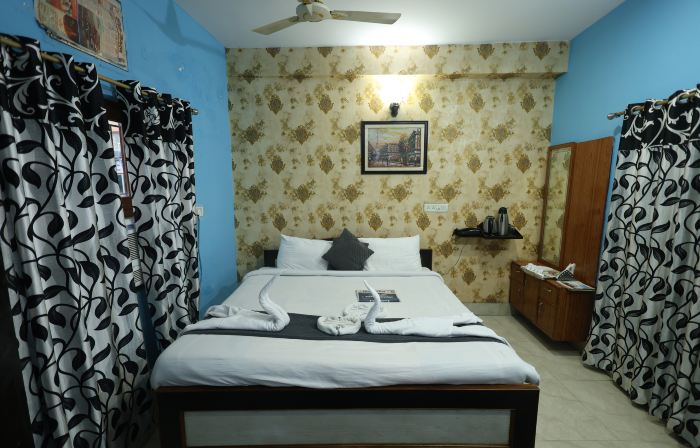 Hotel Anand LOK