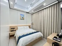Warm Light Courtyard Smart Boutique Hotel - เปิดใหม่