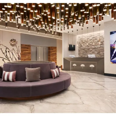 Tryp by Wyndham Istanbul Topkapi Olivium Outlet Center yakınındaki oteller