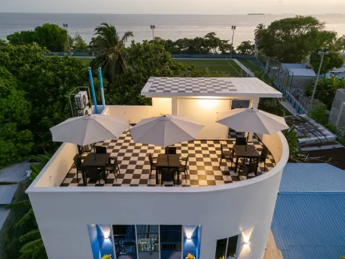 Pearls Apartments - balcon