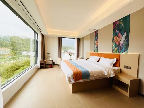 Pingnan Pengyuan Homestay (Beidi Mountain Scenic Area)