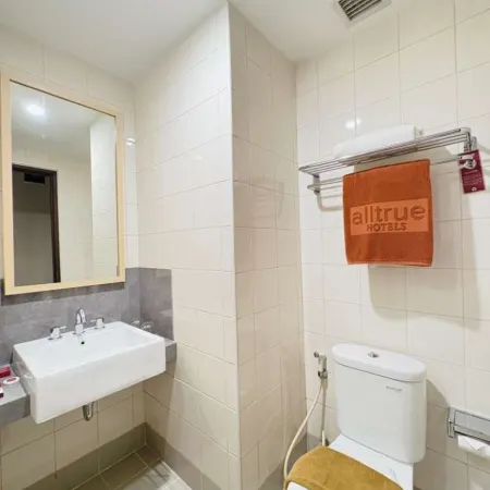 Alltrue Lite Hotel Nagoya Hill Batam