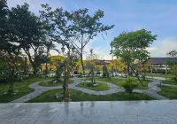 Intimate Riverside Resort Vang Vieng