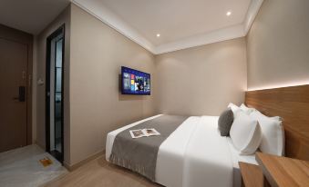 Shen Ho Hotel(Shanghai Hongqiao National Convention and Exhibition Center Store)