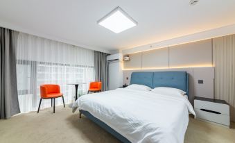 Fanke Homestay (Lanzhou Old Street High-speed Railway West Passenger Station)