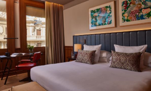 Grand Hotel Central, Small Luxury Hotels