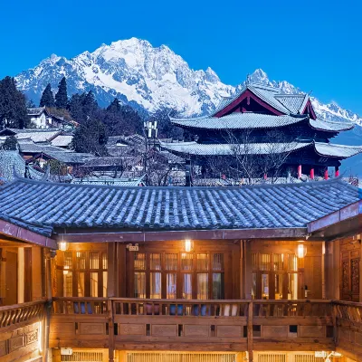 Lijiang Listen Deer·Snow Mountain Viewing Guesthouse Hotel in zona Monte Yulong Snow